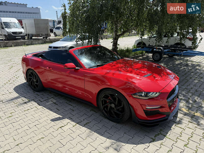 Кабриолет Ford Mustang 2019 в Черновцах фото 7 Кабриолет Ford Mustang 2019 в Черновцах