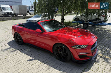 Кабриолет Ford Mustang 2019 в 