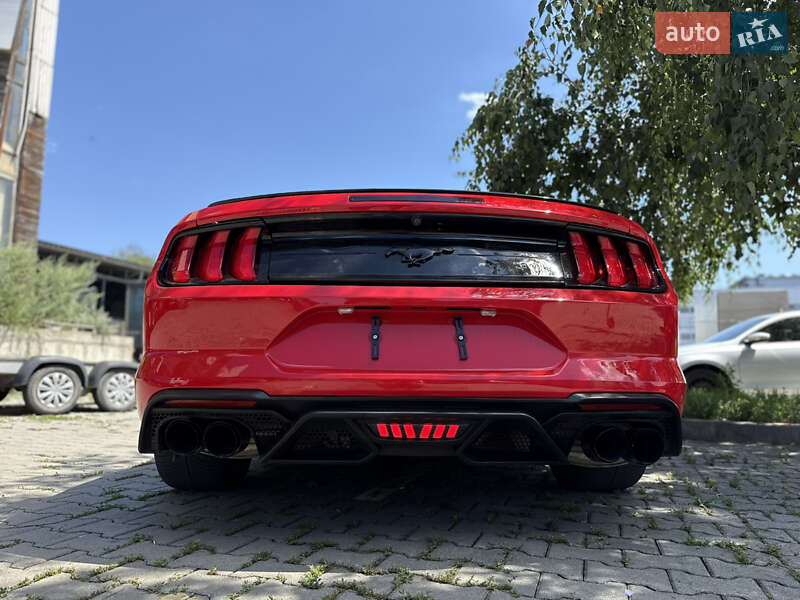 Кабриолет Ford Mustang 2019 в Черновцах фото 18 Кабриолет Ford Mustang 2019 в Черновцах