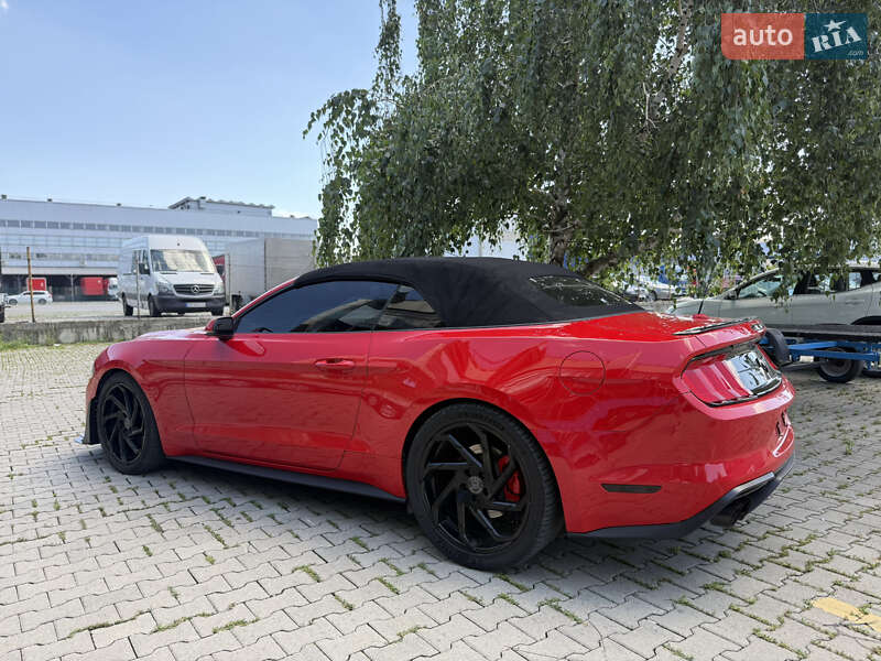 Кабриолет Ford Mustang 2019 в Черновцах фото 17 Кабриолет Ford Mustang 2019 в Черновцах