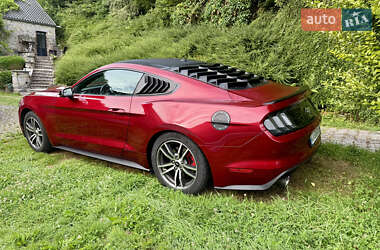 Купе Ford Mustang 2015 в 