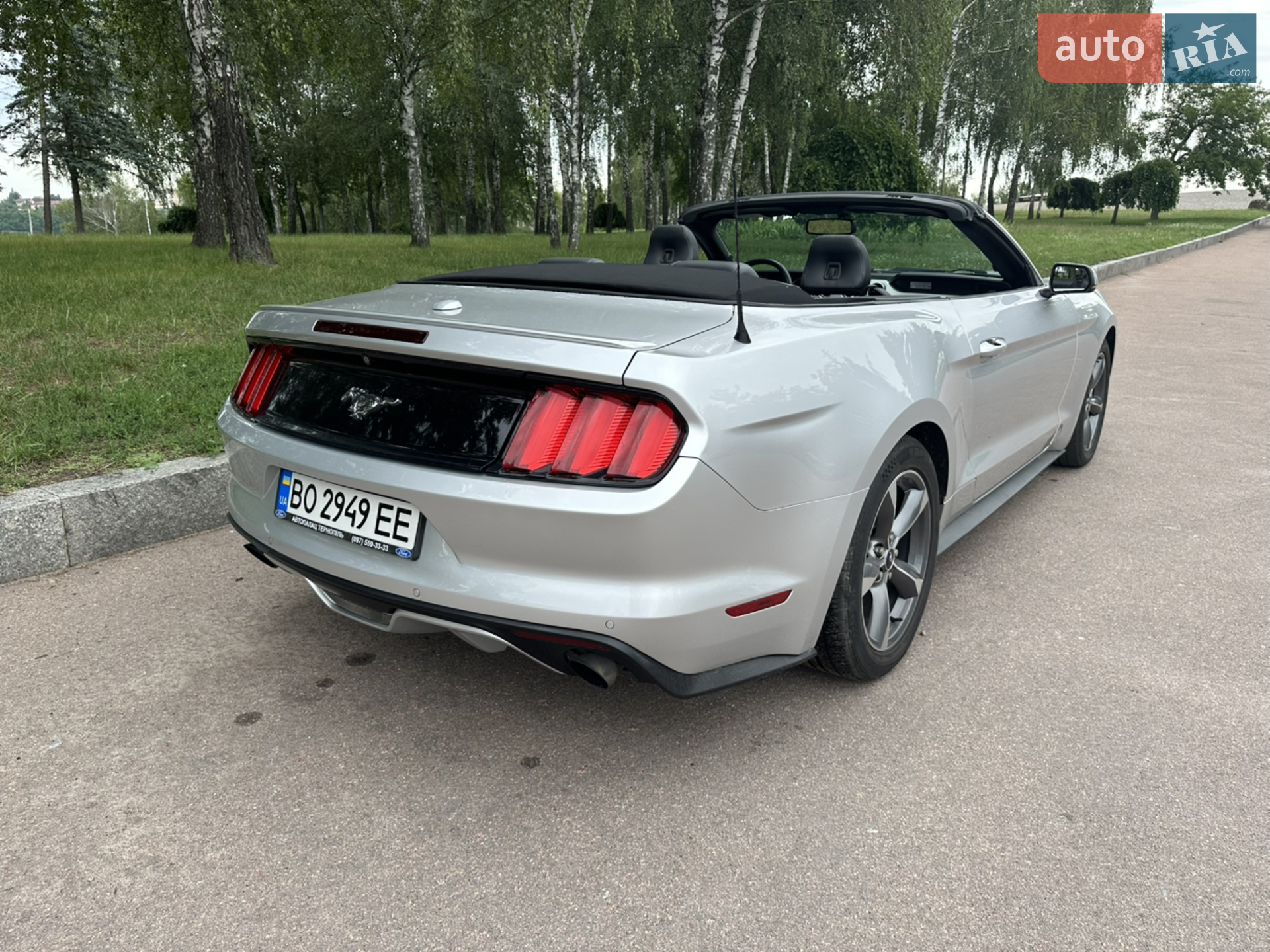 2015 Ford Mustang - мініатюра 4