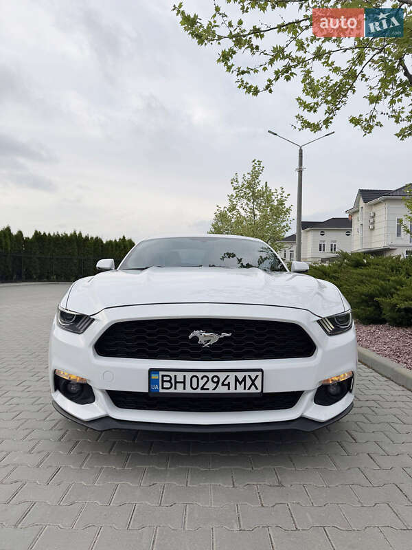 Купе Ford Mustang 2017 в Одессе