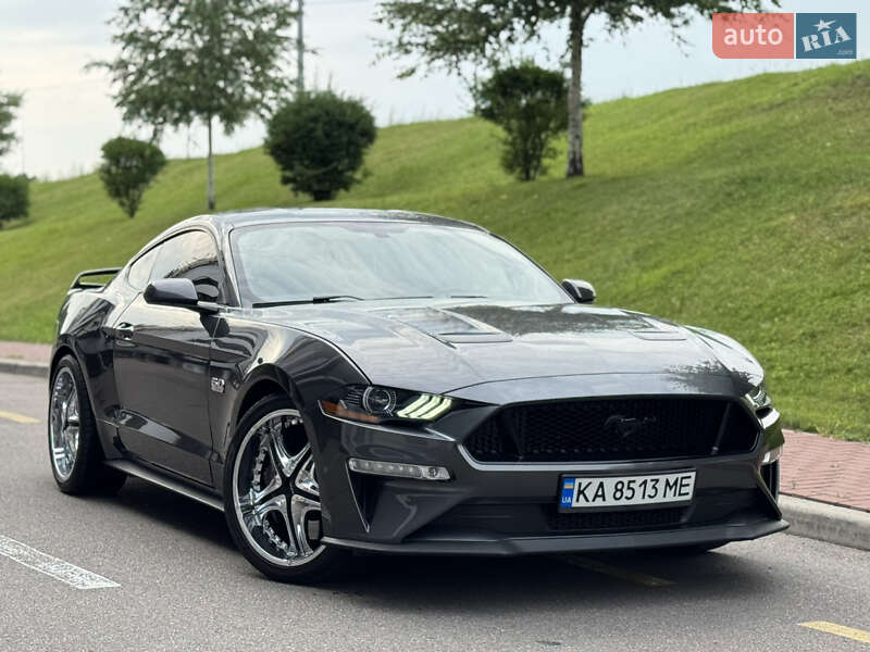 Купе Ford Mustang 2018 в Києві