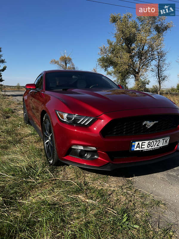 Купе Ford Mustang 2016 в Днепре фото 3 Купе Ford Mustang 2016 в Днепре