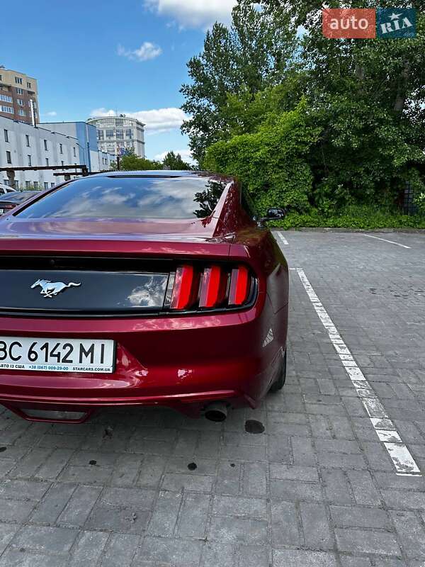 Купе Ford Mustang 2017 в Львове