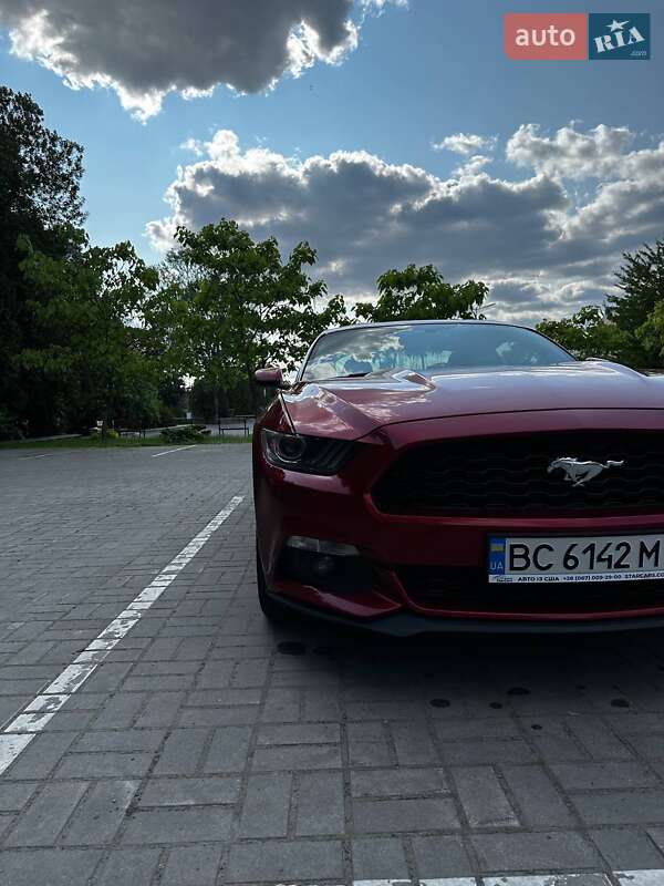 Купе Ford Mustang 2017 в Львове
