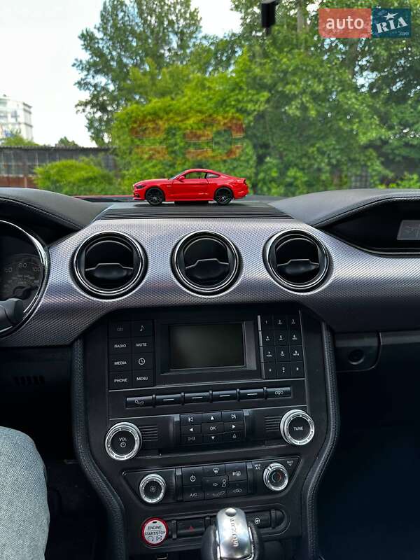 Купе Ford Mustang 2017 в Львове