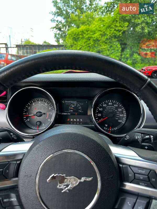 Купе Ford Mustang 2017 в Львове