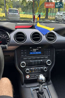 Купе Ford Mustang 2016 в 