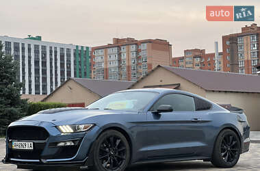 Купе Ford Mustang 2016 в Дніпрі
