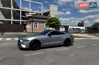 Купе Ford Mustang 2021 в 