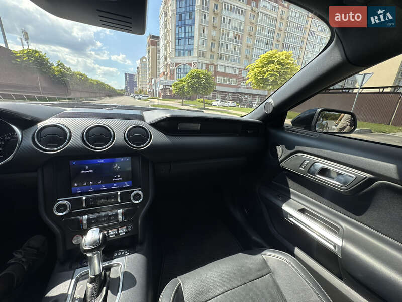 Купе Ford Mustang 2021 в Киеве фото 24 Купе Ford Mustang 2021 в Киеве