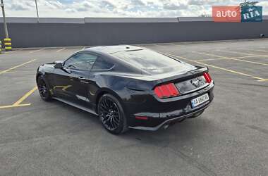 Купе Ford Mustang 2016 в Киеве