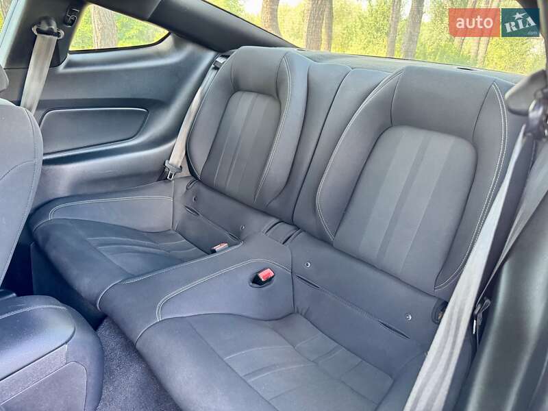 Купе Ford Mustang 2019 в Киеве