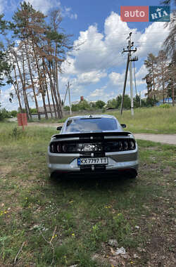 Купе Ford Mustang 2020 в 