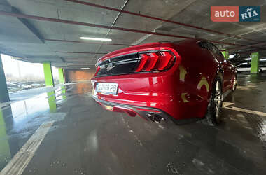 Купе Ford Mustang 2016 в 