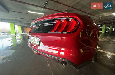 Купе Ford Mustang 2016 в 