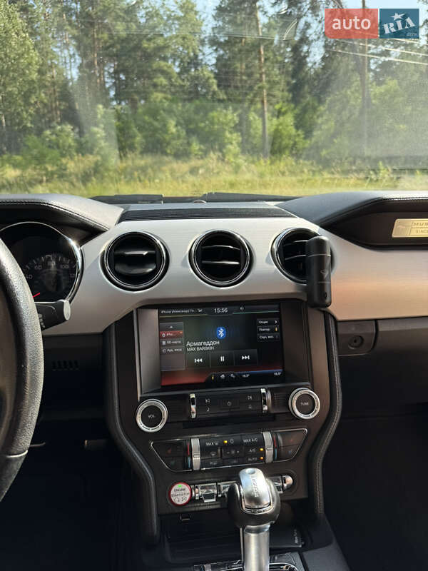 Купе Ford Mustang 2015 в Киеве