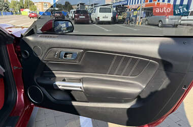 Купе Ford Mustang 2017 в 