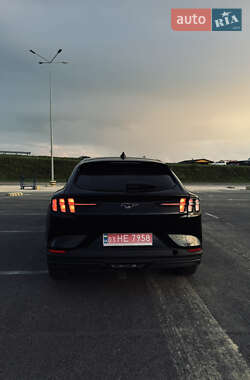 Купе Ford Mustang 2023 в 