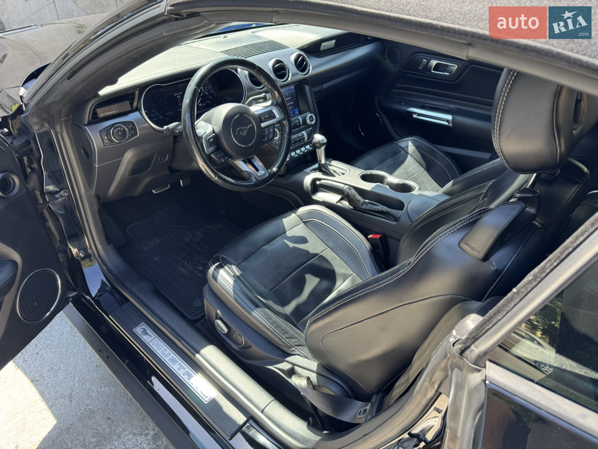 2019 Ford Mustang - мініатюра 11