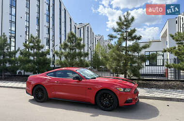 Купе Ford Mustang 2017 в 