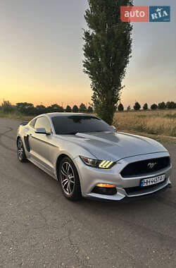 Купе Ford Mustang 2016 в 