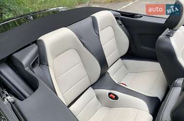 Кабриолет Ford Mustang 2019 в 