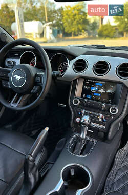Купе Ford Mustang 2016 в 
