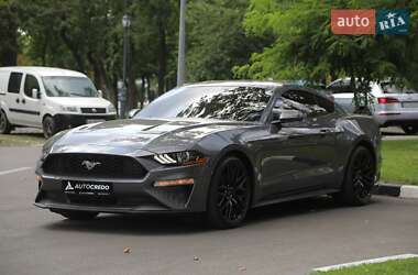 Купе Ford Mustang 2022 в 