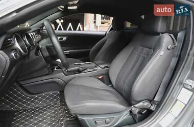 Купе Ford Mustang 2022 в 