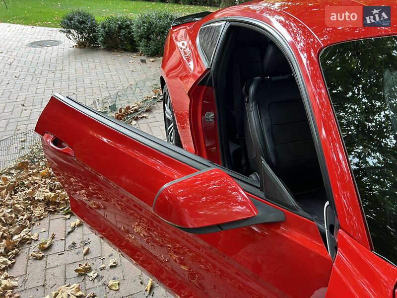 Купе Ford Mustang 2015 в Одесі