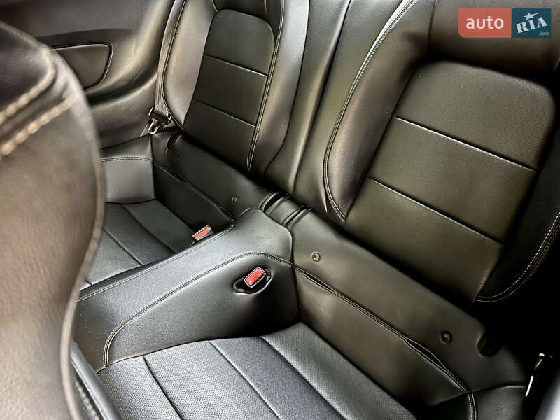 Купе Ford Mustang 2015 в Одесі