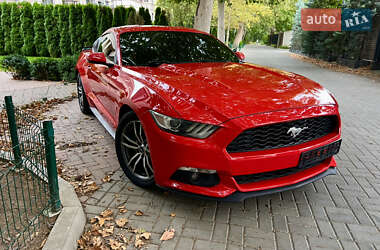 Купе Ford Mustang 2015 в 