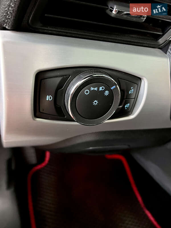 Купе Ford Mustang 2015 в Одесі