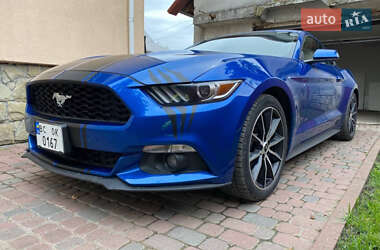 Купе Ford Mustang 2017 в 
