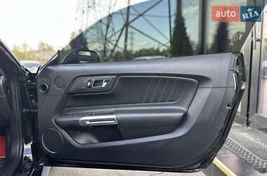 Купе Ford Mustang 2014 в 