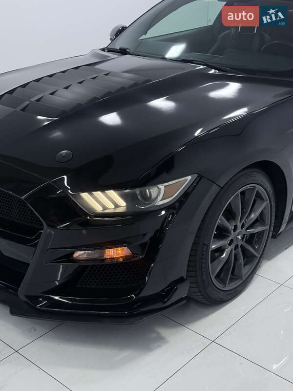 Купе Ford Mustang 2015 в Одесі