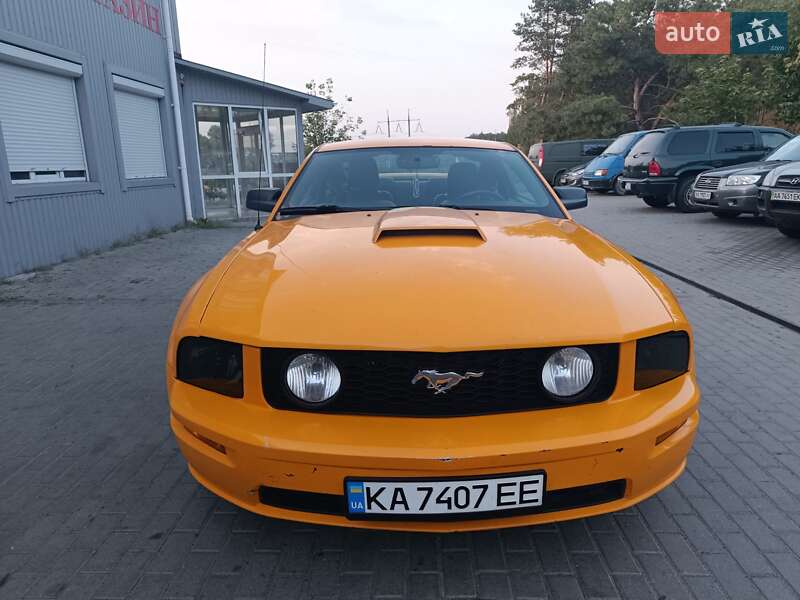 Купе Ford Mustang 2008 в Броварах