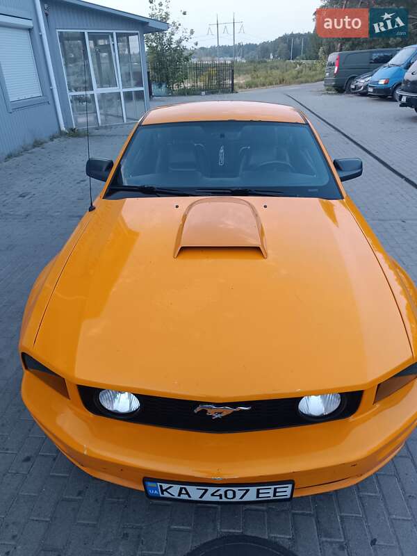 Купе Ford Mustang 2008 в Броварах