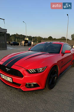 Купе Ford Mustang 2015 в Львове