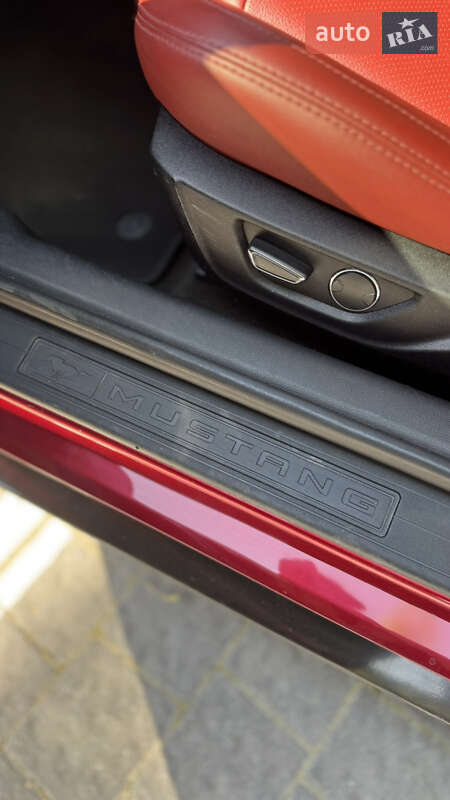 Купе Ford Mustang 2017 в Львове