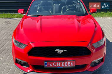 Кабриолет Ford Mustang 2015 в 