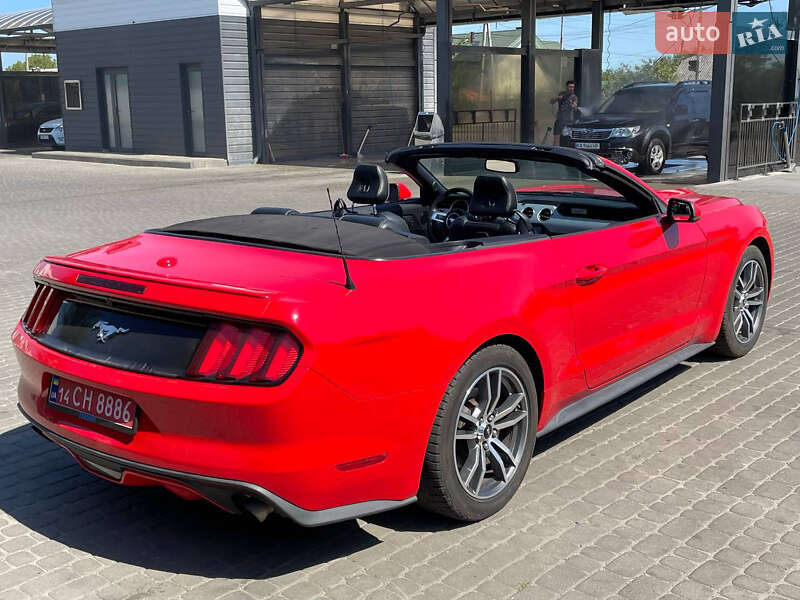 Кабриолет Ford Mustang 2015 в Ковеле