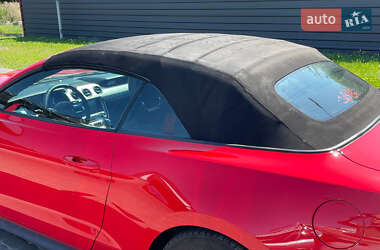 Кабриолет Ford Mustang 2015 в 