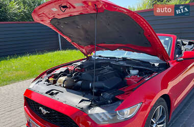 Кабриолет Ford Mustang 2015 в 