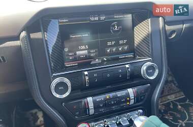 Купе Ford Mustang 2015 в 