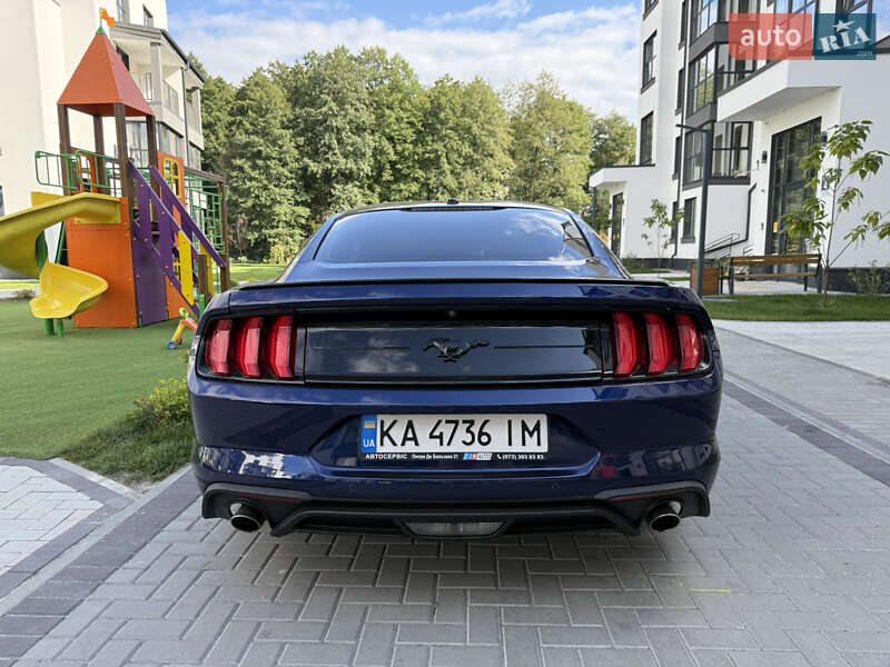 Купе Ford Mustang 2018 в Киеве