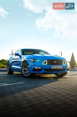 Купе Ford Mustang 2017 в Виннице